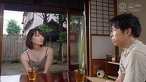 0008245_美女 キス 顔射などが含まれている