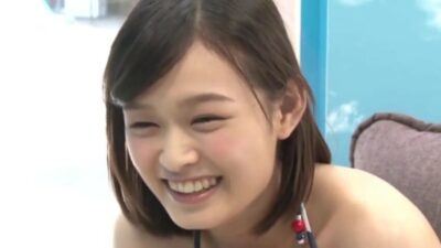 250204未経験だった男子を筆おろす美女i1